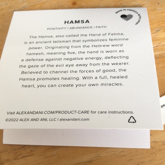 Alex And Ani Shiny Silver Candy Crystal Round Hamsa Charm Expandable Bangle NWT - Picture 7 of 12